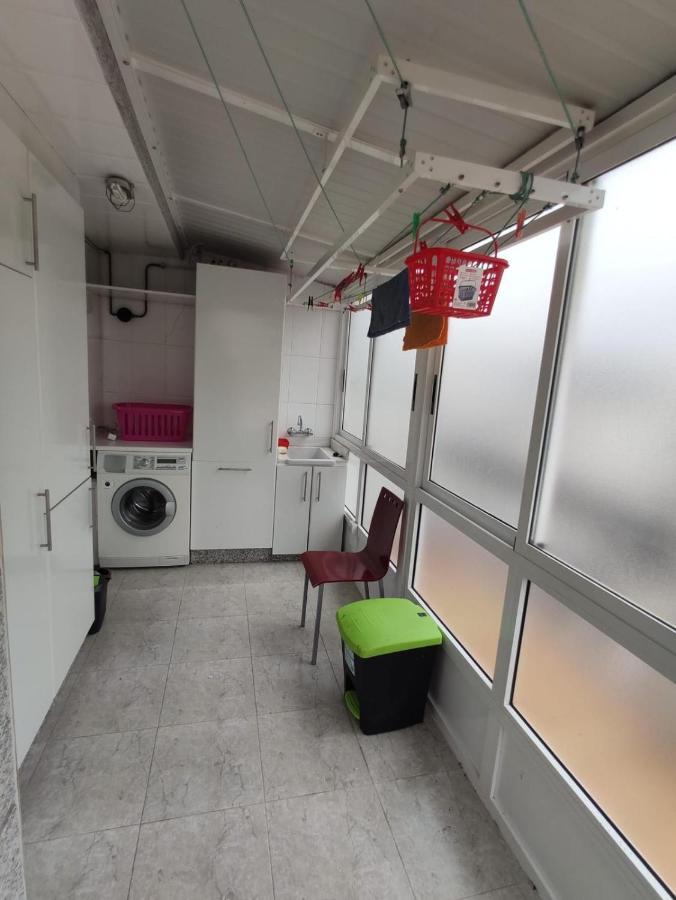 Byhouse Atico Matias Lopez Apartment Sarria Bagian luar foto