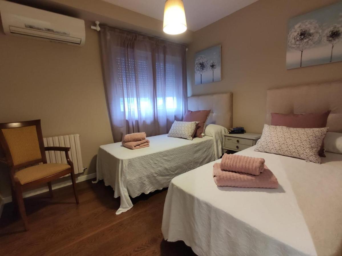 Byhouse Atico Matias Lopez Apartment Sarria Bagian luar foto